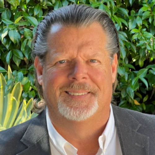 Steve Loomis Headshot